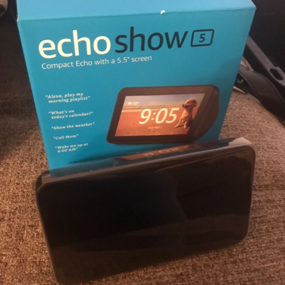 Echo Show 5 - NWT
